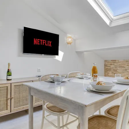 דירה 2 Bed - Ascenseur - 2 Min Du Palais - Climatise קאן